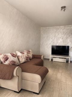 Serenity Alezzi - 7