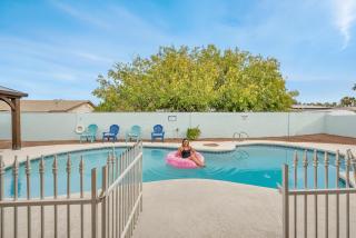 LV Amazing Single Story - Private Pool Games BBQ - 5