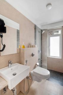 Tao Private 3BHK in Bandra - 8