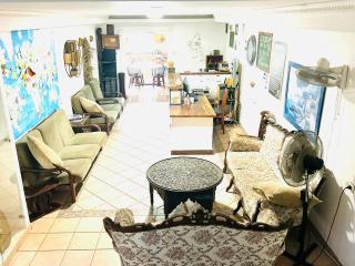 Al Yakhour Hostel - 1