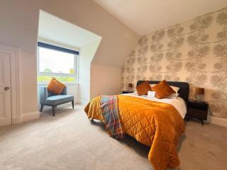 Scot Townhouse - 8
