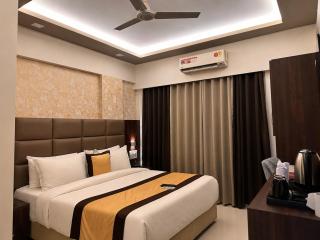 Hotel Galaxy Comforts - Near Mumbai International Airport - 3