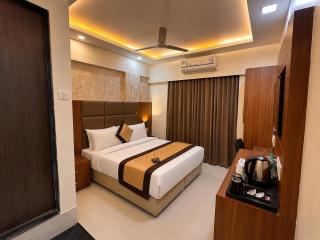 Hotel Galaxy Comforts - Near Mumbai International Airport - 4