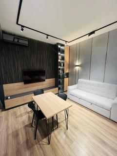 2 Air Conditioner - Secure Building - Prime Area - 5