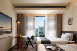 SHI MAN Hotel-Best Location for Tianmen Mount,Free pick up service, Free welcome tea,Free Breakfast ,Itineary Plan& Purchase Tickets, Free luggage storage,Smart Hotel - 5