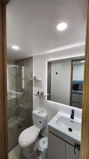 Duplex a 1 cuadra de la embajada americana - 1