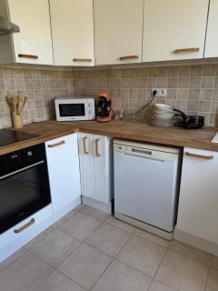 Great location next to a park and downtown, well-equipped - 7