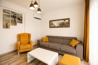 Sea view apartment in Bečići with pool - 9