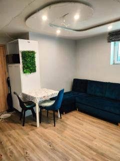 new studio - 9