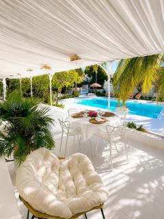 Cocoon Signature - 3