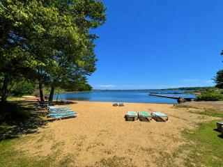 3-bedroom Lakeview Cottage - Rockwood #8 - 9