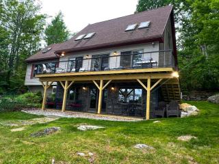 Spacious Lakefront Home with a Sandy Beach, Kayaks, and Stunning Panoramic Views - 8