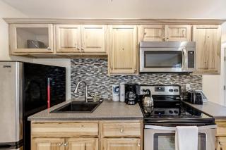 New Riverfront Condo in Sheepscot Harbour - Walk to Famed Seafood Eatery - 3