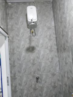 Elegant studio in bamburi - 1