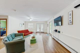 Inviting apartment near downtown and Acadia National Park - dog-friendly - 7