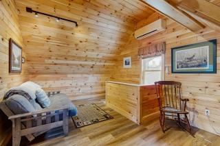 Lakeview Getaway - Trailer Parking, Walk to Ramp, Dogs Welcome & High-Speed WiFi - 3