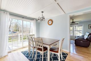 Dog-friendly home with deck, pool table, & firepit - walk to downtown Boothbay - 3