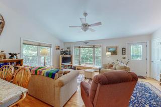 Inviting dog-friendly home with firepit & Ping-Pong - near Acadia National Park - 4