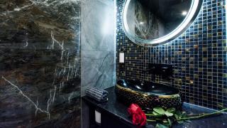 Grey Champagne Spa by Secret Apartament - 3