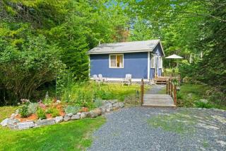 Woodland Home near Long Pond w/ Spacious Living Area, Full Kitchen & Deck - 9