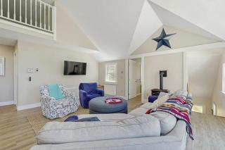 Modern farmhouse with deck, firepit, & balcony - 6