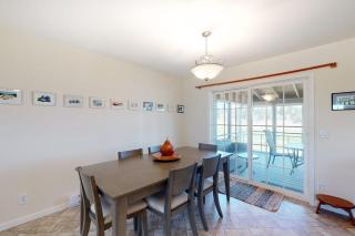 Tranquil getaway on the coast with beach access, ocean views, & screened porch - 5