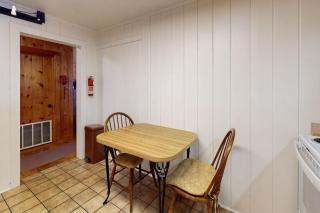 Lakefront Home with Private Dock, Pebble Beach & Enclosed Porch - Dogs Welcome - 1