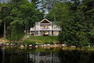 Elegant lakefront home near Bar Harbor & Acadia with modern kitchen, lake views - 0