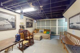 Comfortable home near the beach - dog-friendly - full kitchen & washer/dryer - Rockland - 3