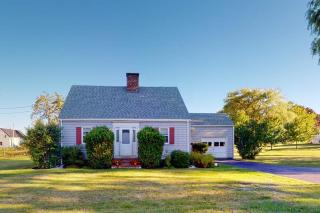 Comfortable home near the beach - dog-friendly - full kitchen & washer/dryer - Rockland - 9