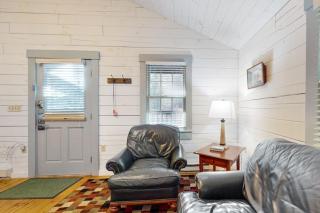 Charming dog-friendly studio cabin with firepit and near outdoor fun - 3