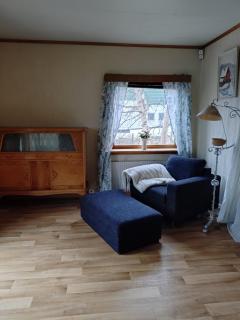 Cozy and charming family home 10 minutes from everything - 1