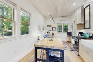 Charming coastal cottage with firepit and easy beach access - 1