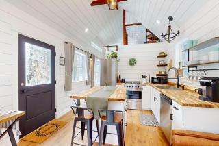 Brand-new dog-friendly home near Hancock Pond with firepit, grill, streaming, AC - 3