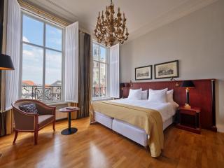 Grand Hotel en Résidence De Draak - 7