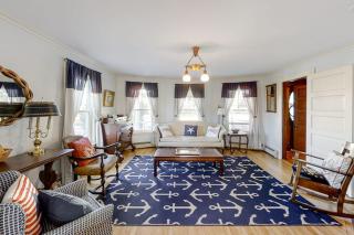 Multi-unit with oar & boat house with private dock & kayaks - Boothbay Harbor - 3