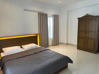 3 bed room furnished apartment in Bashundhara - 4