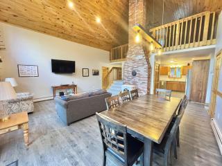 Riverfront home w/ deck, amazing views & firepit - near the best of Maine - 5