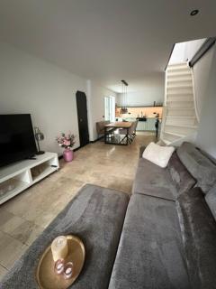 Luxe woning in centrum Zandvoort - 1