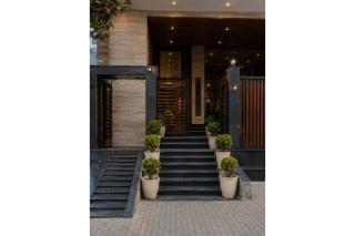 Hotel Delight Home Near Botanical Garden and Amity University - 4