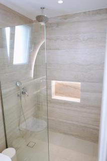 Enki's Heaven Premium Apartments - 3