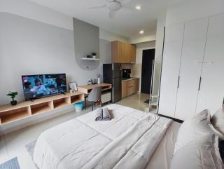 3 min Ciq Customs Studio, 3pax Nearby Immigration - 3