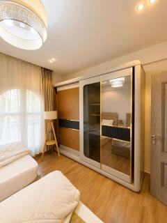 Luxury Spacious Apartment I 2BR in Hyde Park - 2