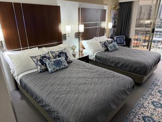 Ocean View Studio in the Heart of Surfers Paradise - 0