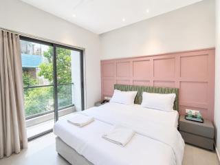 The Bay Suites - Salt Lake - 9