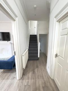 Medora Mansions 5 Beds 5 Bath, Brixton - 9