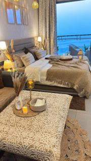Luxury River View Studio in Supernova - 6