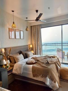 Luxury River View Studio in Supernova - 3
