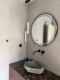 RO - Refined Relaxation, Private Courtyard and Jacuzzi - 7