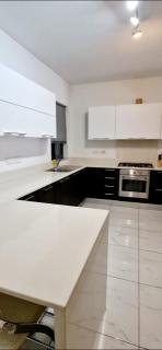 Room In a Flat Swieqi - 1